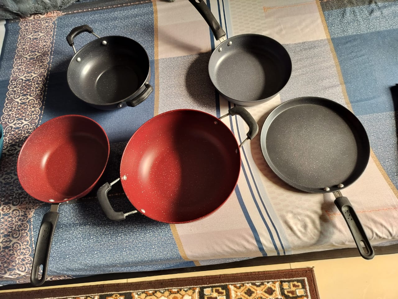 Crockery Frying Pans